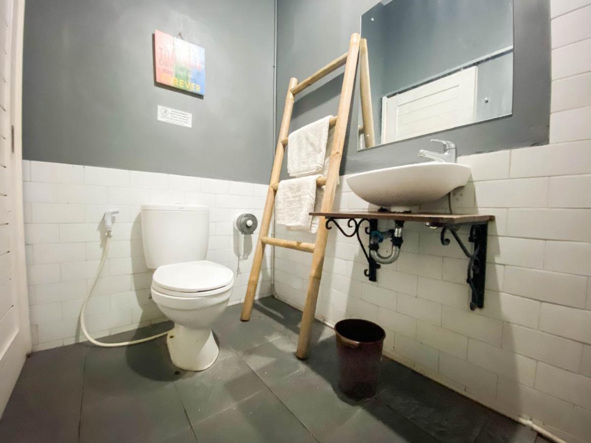 Hinggil Homestay Syariah Malioboro Yogya Mitra Reddoorz Yogyakarta Exterior photo