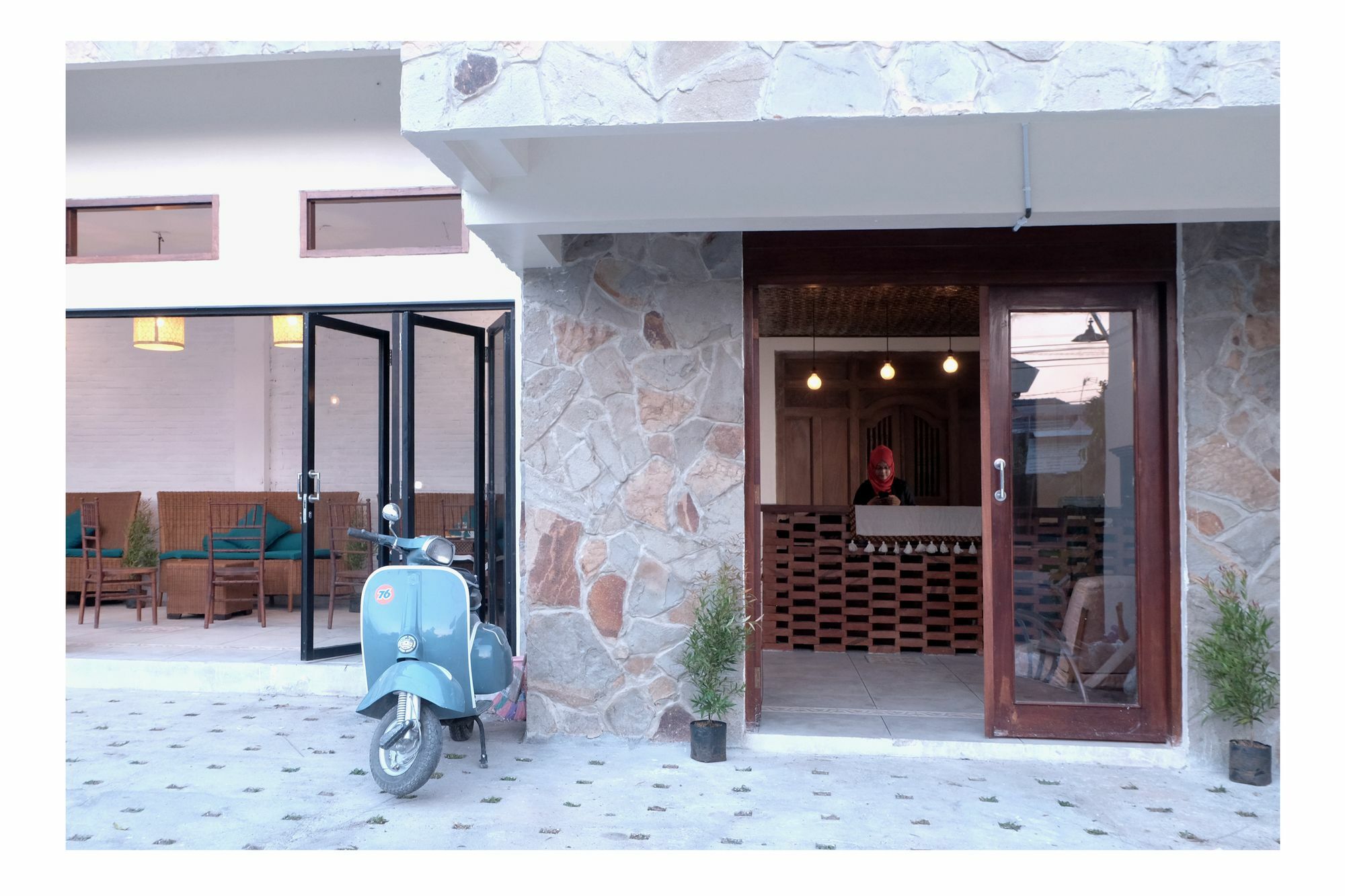 Hinggil Homestay Syariah Malioboro Yogya Mitra Reddoorz Yogyakarta Exterior photo